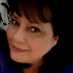 Meet your Posher, Sylvia